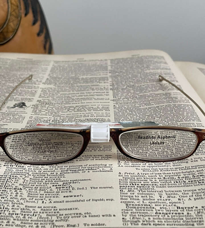 Foster Grant Keats KEA300 +3.00 Super Lightweight Reading Glasses with Spring Hinges & Readilite Asp