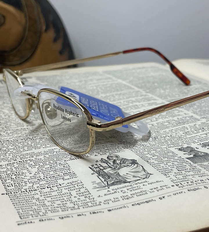 Foster Grant Essential +1.25 Reading Glasses  Gold Frame | Tortoise Temples | RFXSWI125E
