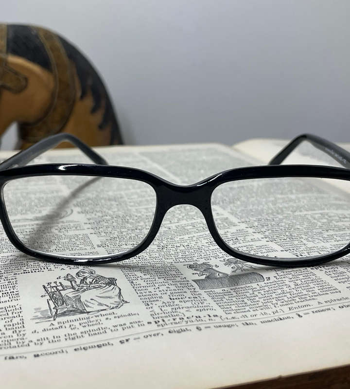 Magnivision Liam +1.25 Reading Glasses  Platinum Collection Clarity & Comfort