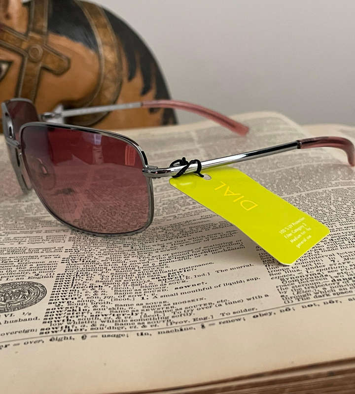 Boots Contemporary Sunglasses  Style 72V (72U)  100% UV Protection, Medium Tint, Tested to BS EN 1