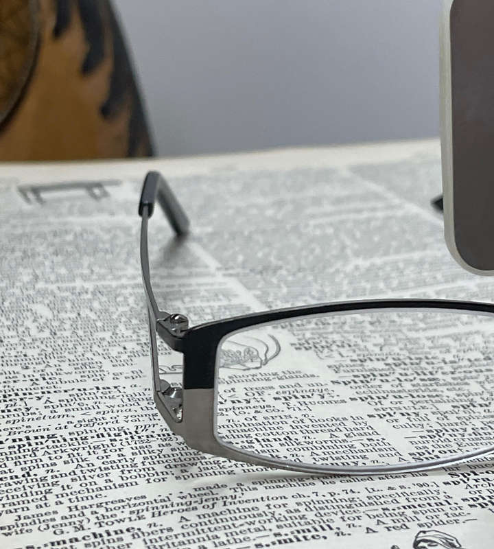 Foster Grant +1.50 Twain Reading Glasses  Modern Classic Style | L01212 | 52-19-138 | PD 62mm