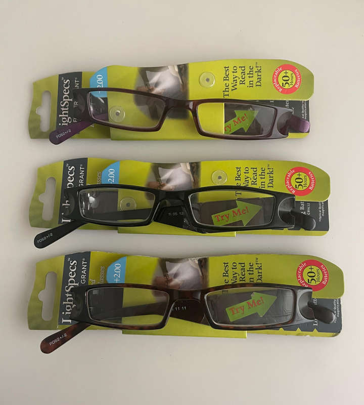 1 Pair of Foster Grant Light Specs +2.00 Reading Glasses  Liberty Range   Clearance Stock