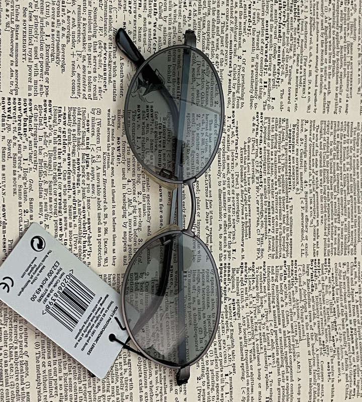 BOOTS Reactolite Sunglasses  Photochromic Lenses | Clearance | New & Unused