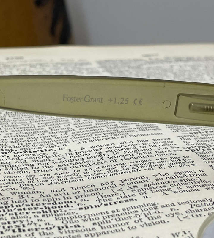 Foster Grant +1.25 Reading Glasses  Keats Style | Lightweight | 51-19-140 | Near Vision