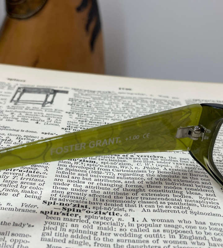 Foster Grant +1.00 Reading Glasses  Green Floral | RFXLAA100MT | 52-19-126 | PD 62mm