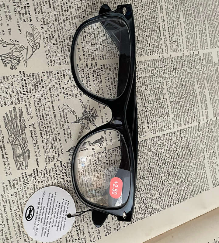 Glare Eyewear +2.50 Reading Glasses  Black Frame | Anti-Glare | Model GL013