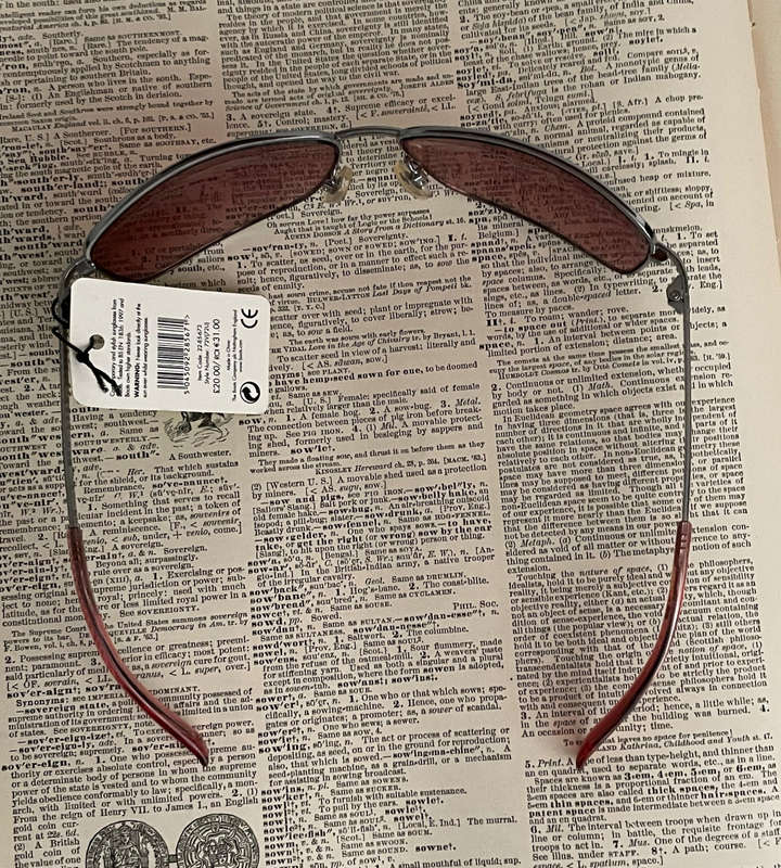 Boots Contemporary Sunglasses  Style 72V (72U)  100% UV Protection, Medium Tint, Tested to BS EN 1