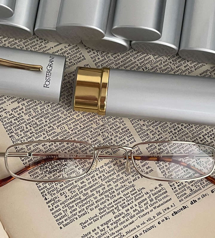 Foster Grant +2.50 Compact Reading Glasses  Spring Hinges | Pocket Holder | 129-19-132 | PD64mm