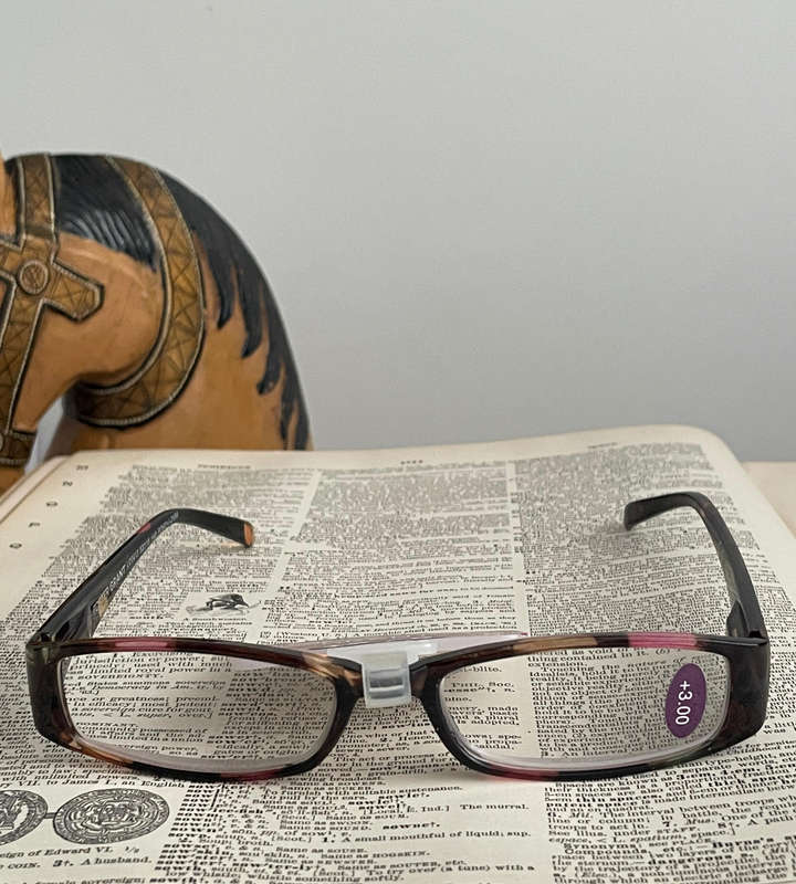 Sale  Foster Grant +3.00 Polka Dot Reading Glasses | RFCUR150 UK Model LO0413 | 52-18-140