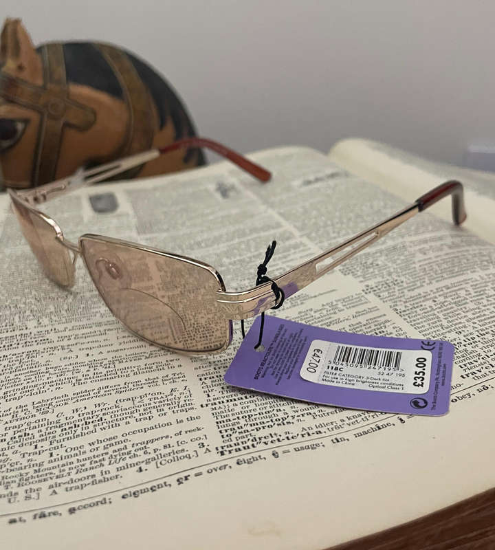 BOOTS Reactolite Sunglasses  Photochromic Lenses | Clearance | New & Unused