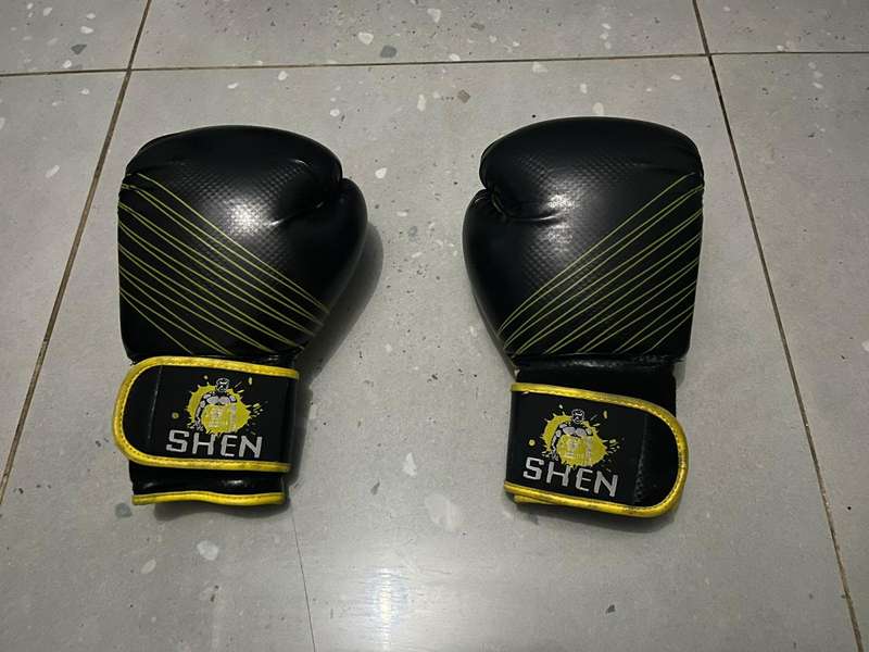 Shen Sports Boxing Gloves