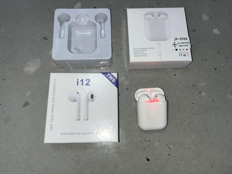 TWS-i12 True wireless stereo White