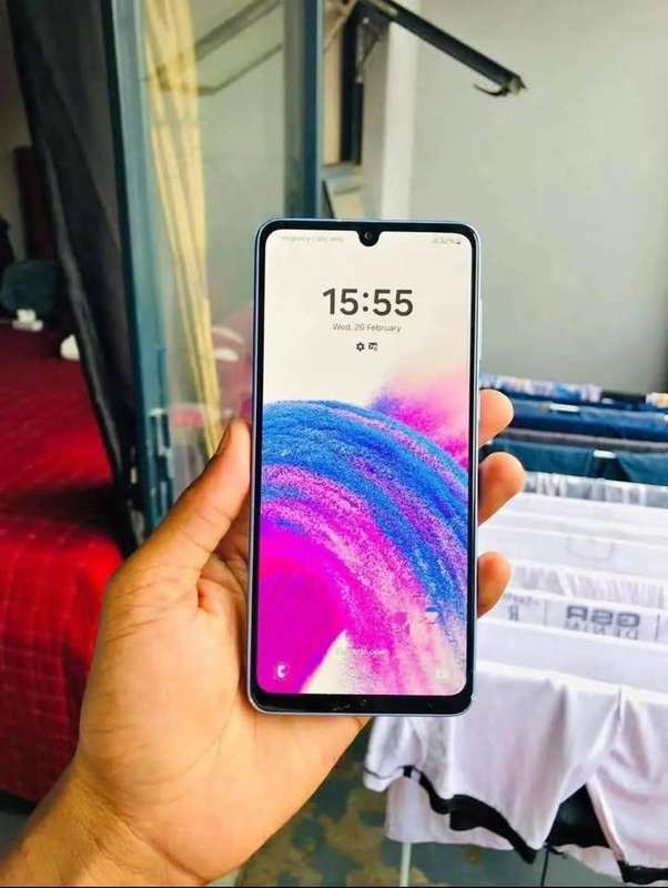 Samsung Galaxy A33 5G 128GB  Excellent Condition