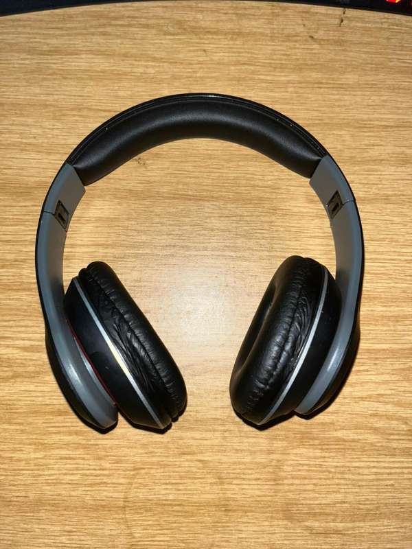 Volkano Bluetooth Headphones - Black