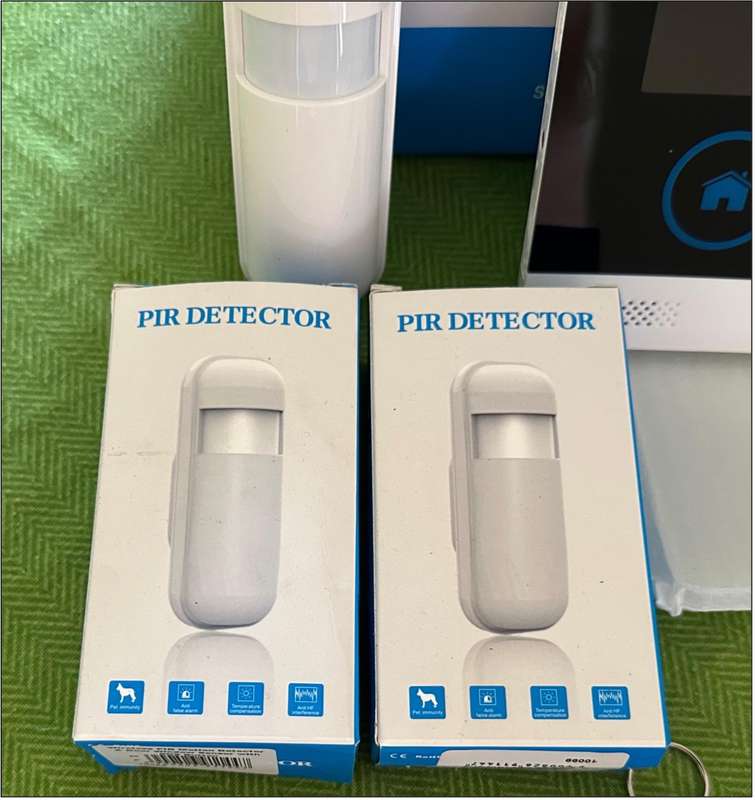 Wireless WiFi / Cellular Complete Home Security Monitoring and Alarm System