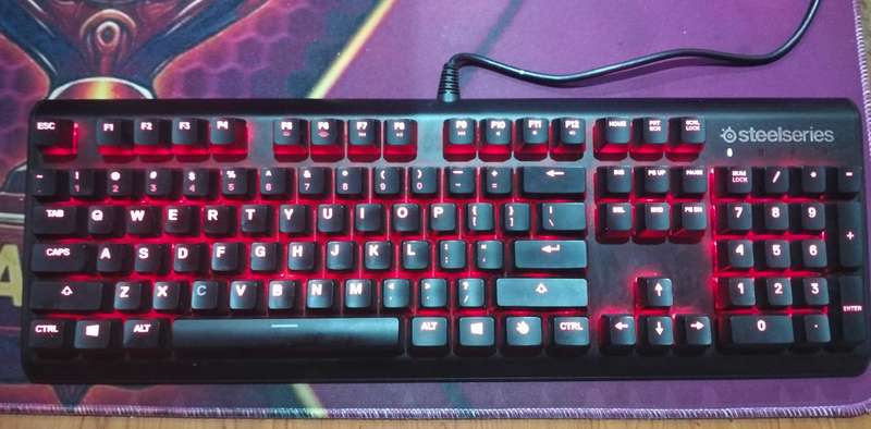 SteelSeries Apex M750 Mechanical Gaming Keyboard - Used