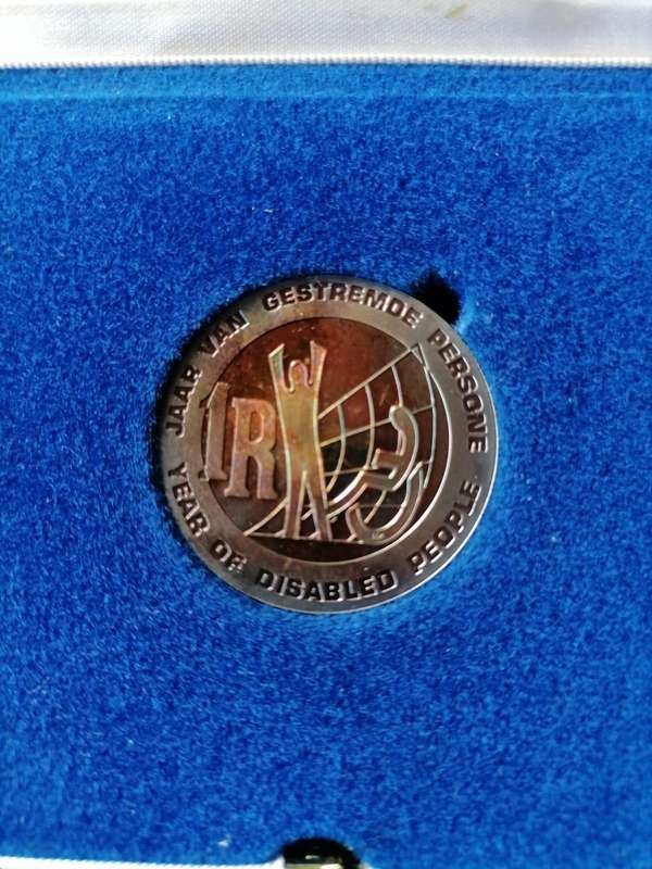 1981 1 Rand Commemorative Coin  Year of Disabled People  Proof in Original SA Mint Case