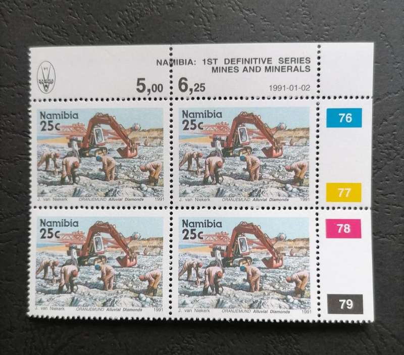 Namibia 1991 Mines & Minerals Block of 4 Stamps - Alluvial Diamonds Oranjemund - Mint