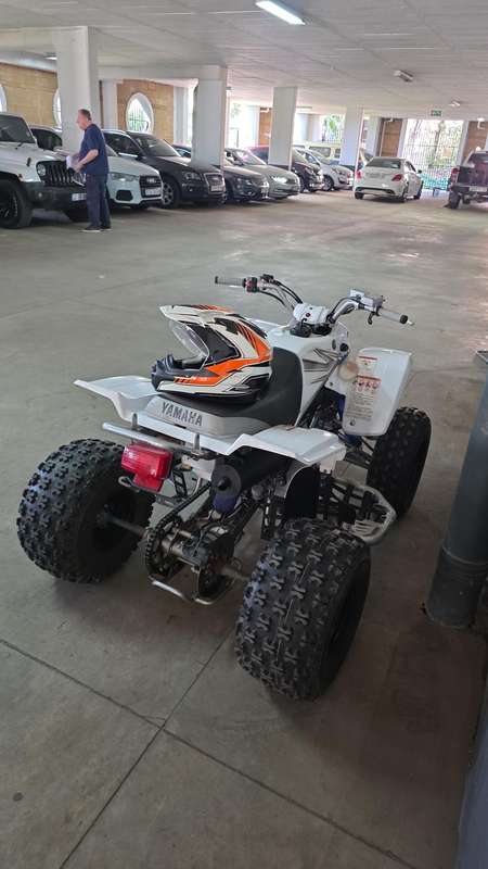 YAMAHA 200CC BLASTER
