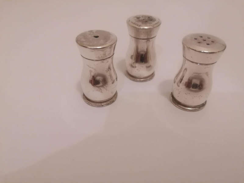 Louis Plate SPB Silver Salt & Pepper
