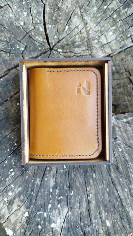 Handmade leather slim wallet