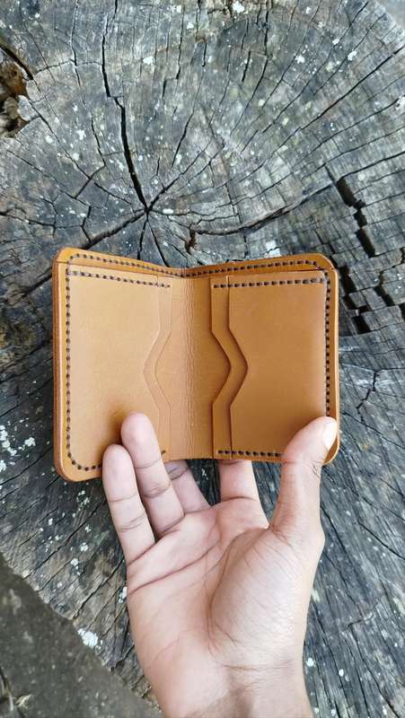 Handmade leather slim wallet
