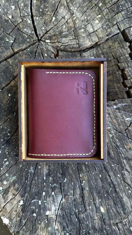 Handmade leather slim wallet
