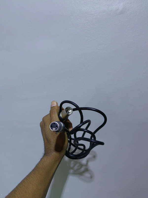 TAKSTAR CONDENSER MICROPHONE