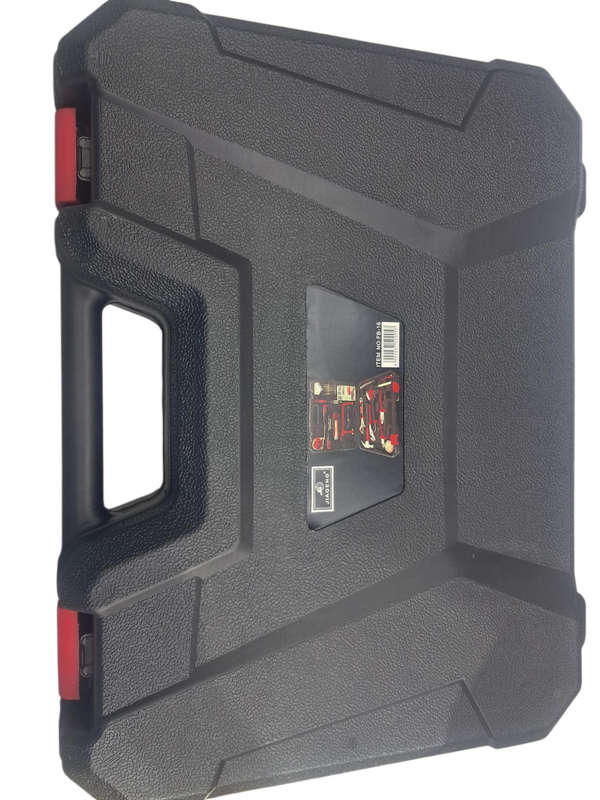 MULTIPIECE TOOL KIT