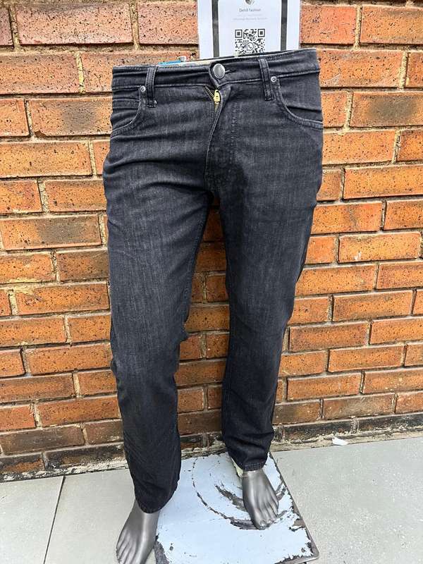 ZARA JEAN TROUSERS FOR MEN