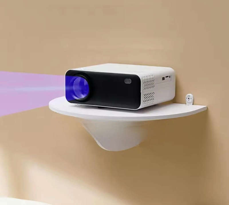 MULTIMEDIA PROJECTOR