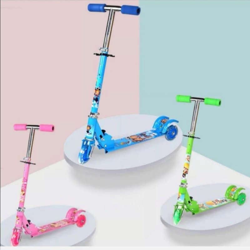 KIDS KICK SCOOTERS