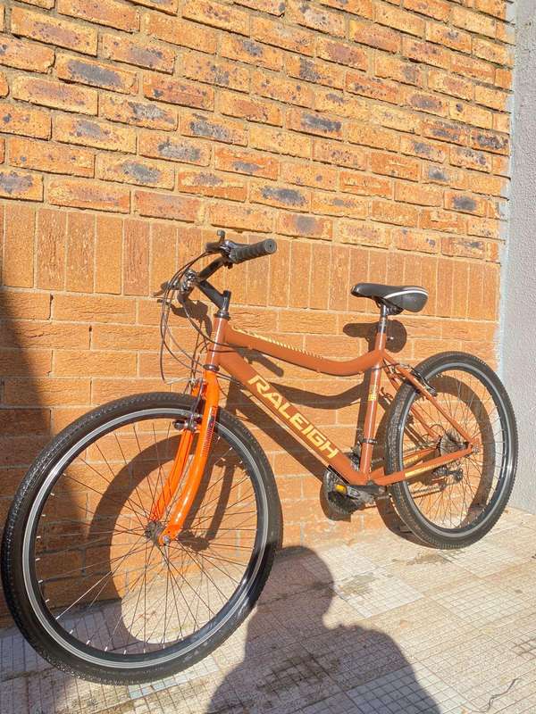 raleigh mountain bicye