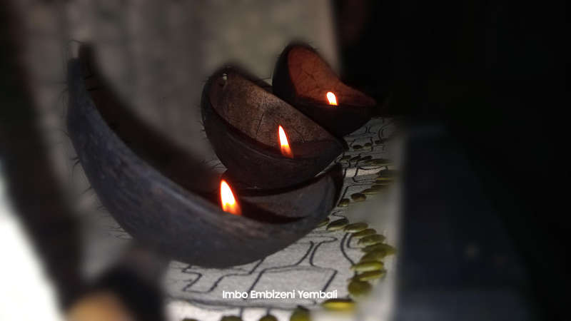 (×3) Two in one Activated Charcoal Candles Lights/ Bowls.