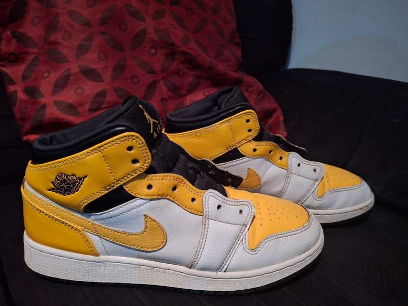 Mens Nike Jordan 1