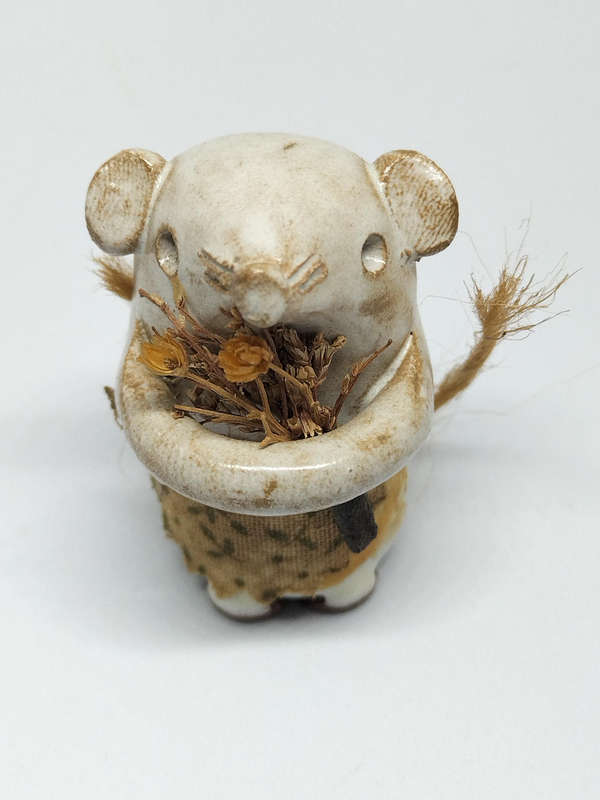 Vintage Ceramic Mouse Figurine Holding Flowers