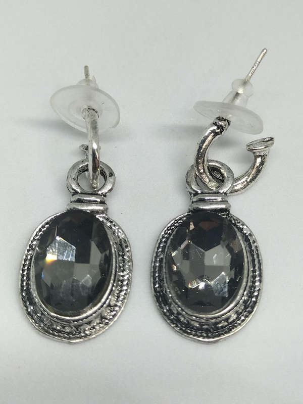Earrings Oval Grey Drop