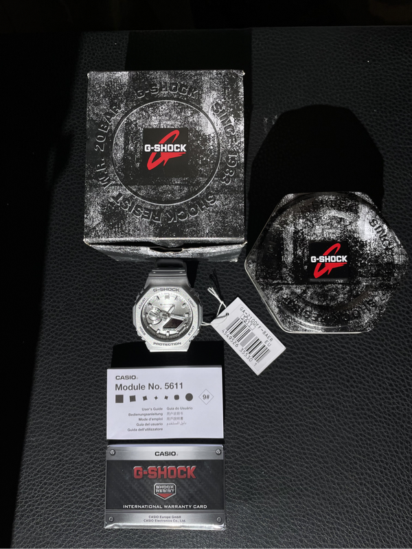 G-SHOCK GA-2100FF-8AER Limited 40th Anniversary Forgotten Future Edition