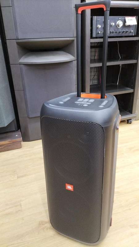 JBL Partybox 310 - Portable Party Speaker - Long Lasting Battery