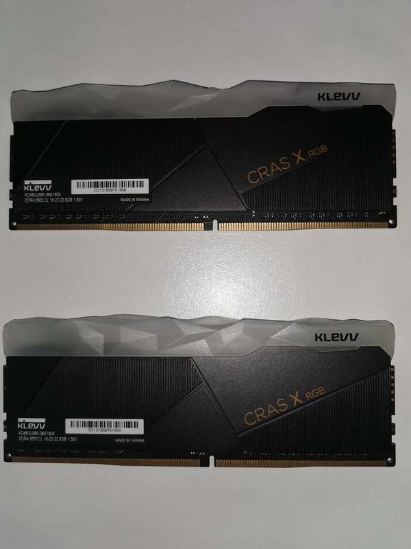 KLEVV CRAS X RGB DDR4 Gaming Memory