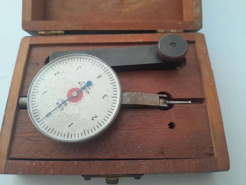 Mercer Internal Dial Gauge