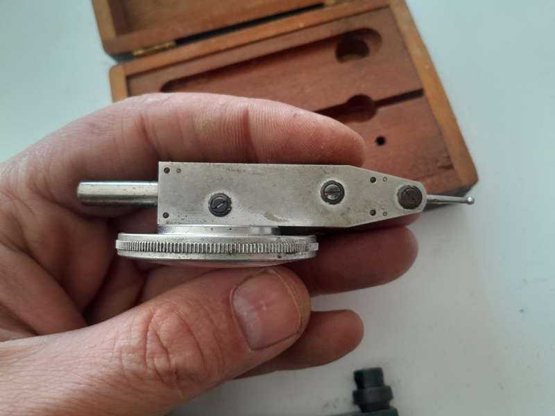 Mercer Internal Dial Gauge