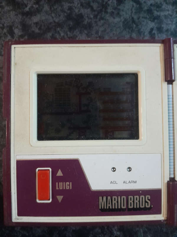 Nintendo Game and Watch multi screen Game