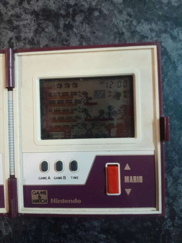 Nintendo Game and Watch multi screen Game