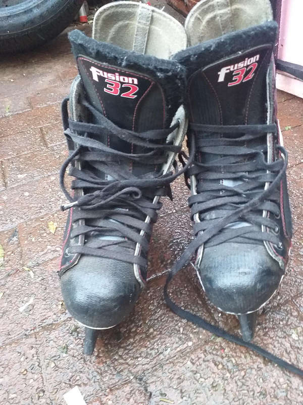 Ice skates