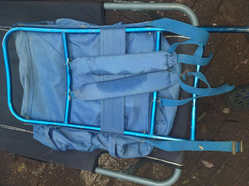 Hiking back pack