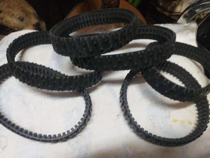 Zodiac Ax20 pool cleaner tracks