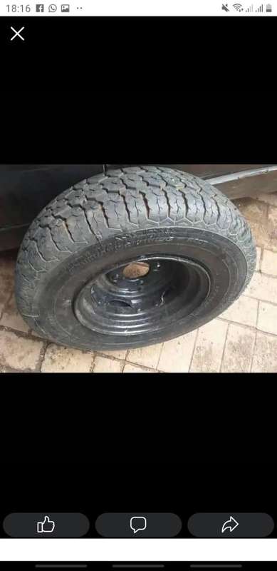 Trailer rim & tyre size 10