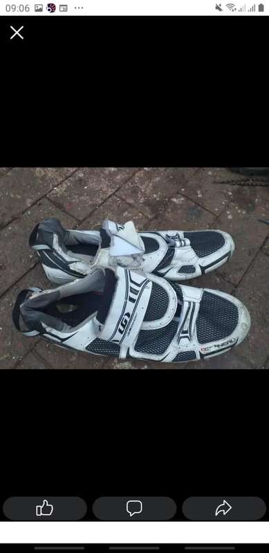 Cycling shoes