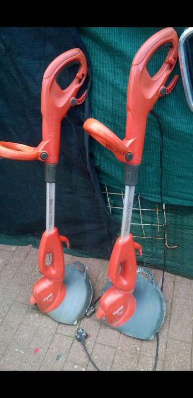 Flymo grass trimmers